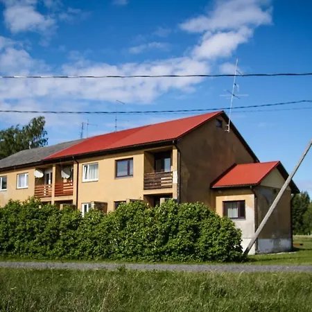 Appartement Ristna Terraced House Keibu