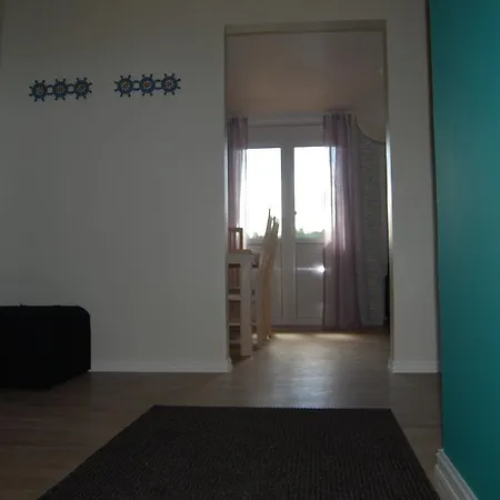 Ristna Terraced House Keibu